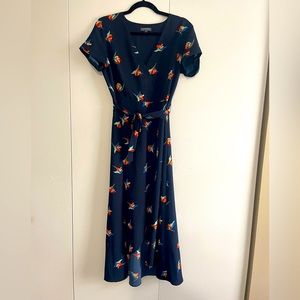 Short sleeve tulip maxi dress